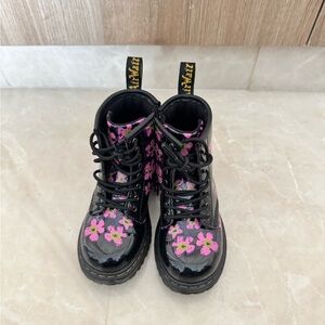 Kids Dr. Martens Black Floral Boots